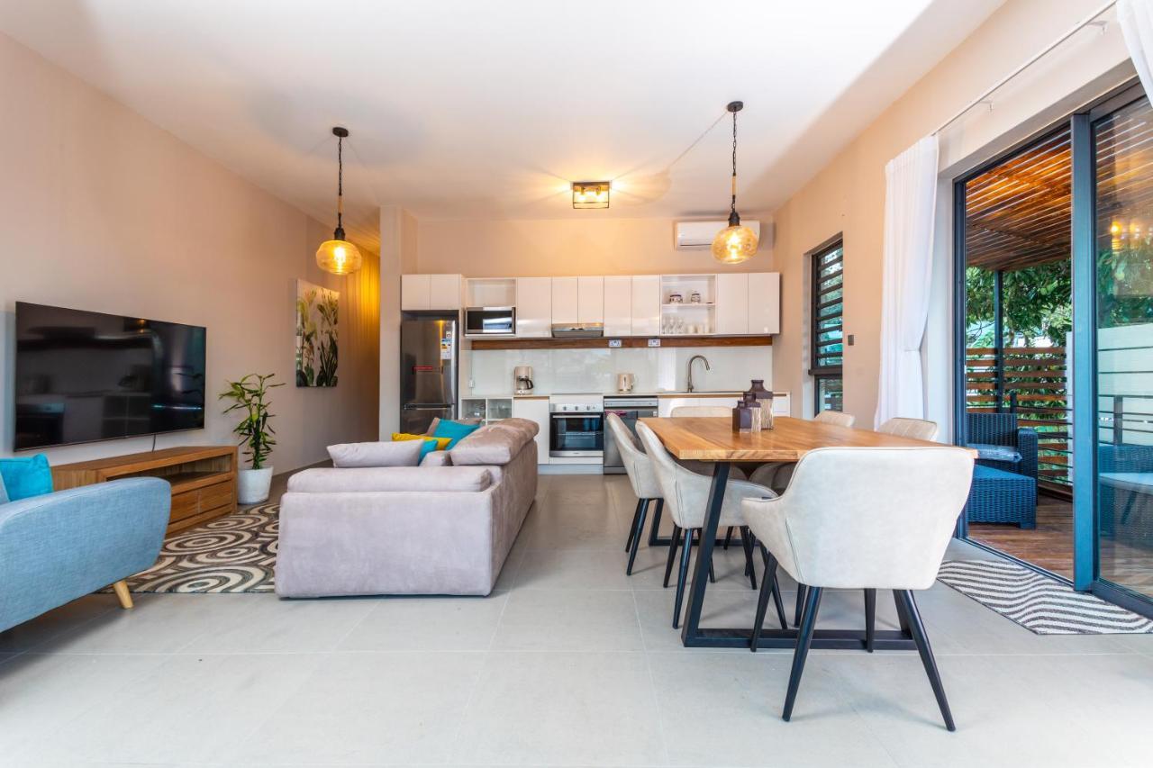 One Bay Residence Apartment 6 Pereybere Beach Bagian luar foto
